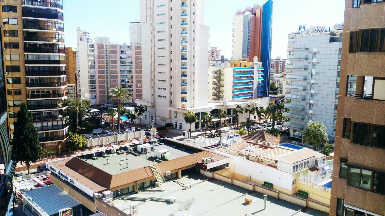 Apartamento Orly Centro Benidorm Luaran gambar